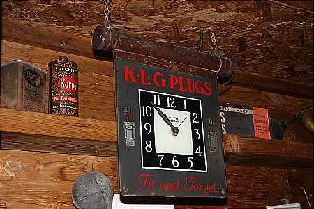 K.L.G. EARLY CLOCK - click to enlarge